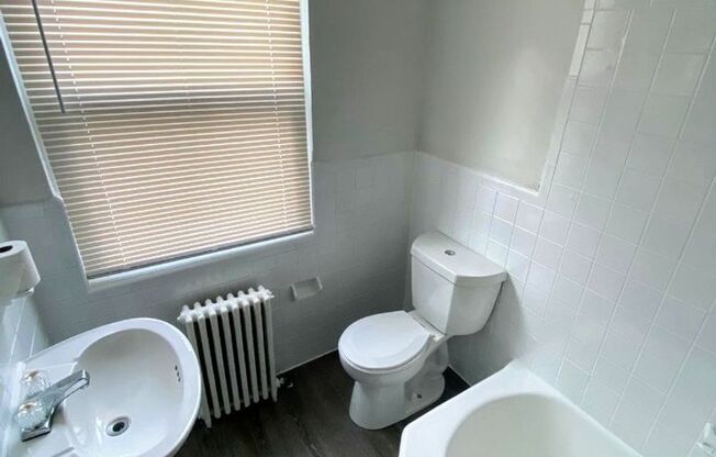 2 beds, 1 bath, 788 sqft, $1,725, Unit 4210P3