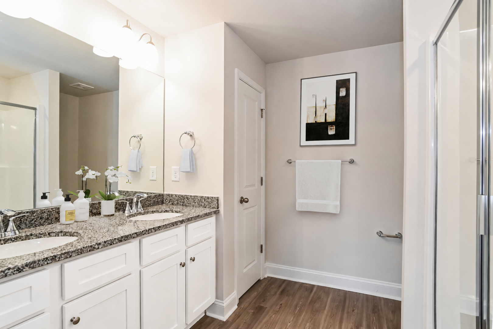3 beds, 2.5 baths, 1,407 sqft, $2,150, Unit 5218