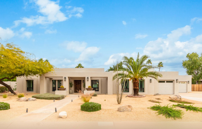 CONTEMPORARY ONE LEVEL 5 BED 3.5 BATH WITH CASITA CLOSE TO KIERLAND AND SCOTTSDALE QUARTER