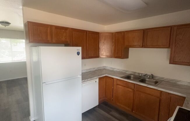 903 - 909 40th St