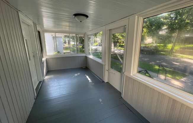 1927 Sherwood Ave.
