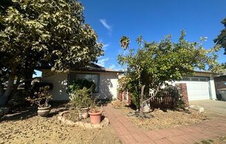 3 beds, 2 baths, $2,600