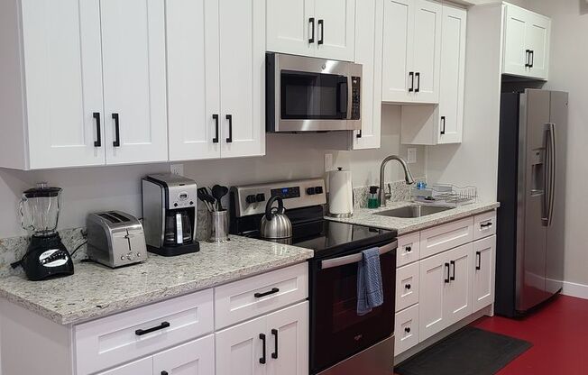 2 bed 1 bath "fully furnished" monthly ADU rental.