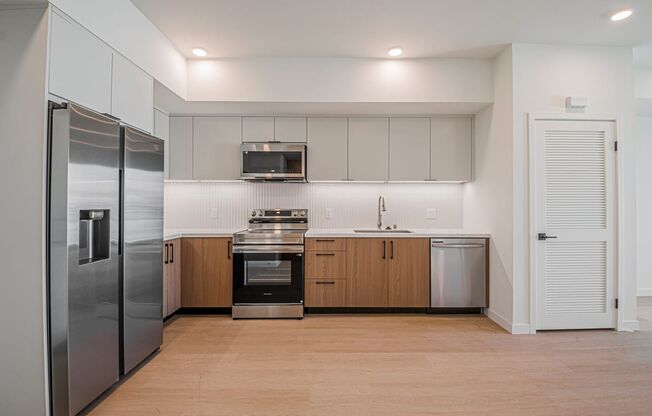 1 bed, 1 bath, 611 sqft, $2,595, Unit 203
