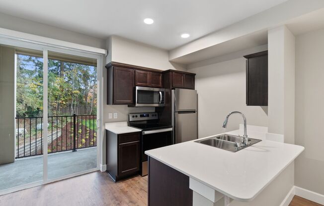 1 bed, 1 bath, 539 sqft, $1,725, Unit D-105