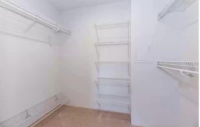 1 bed, 1 bath, 850 sqft, $2,350, Unit 306