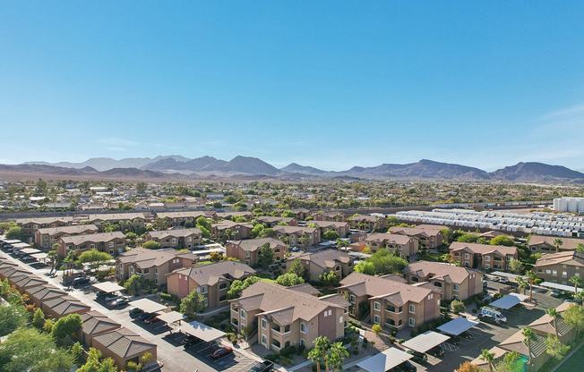Crescent Ridge Apartments