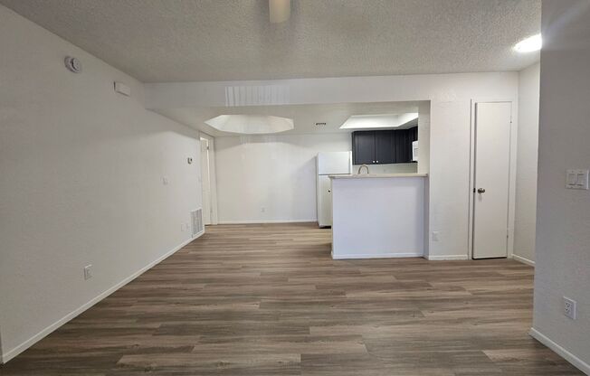 1 bed, 1 bath, 500 sqft, $995, Unit 203