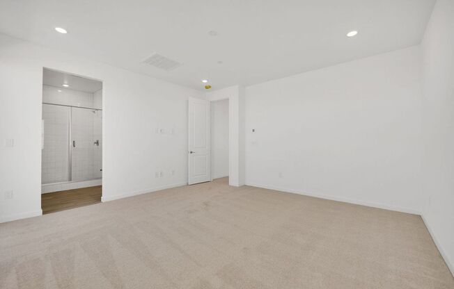 4 beds, 3 baths, $2,840