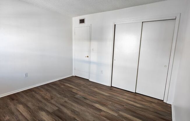 2 beds, 1 bath, $1,675