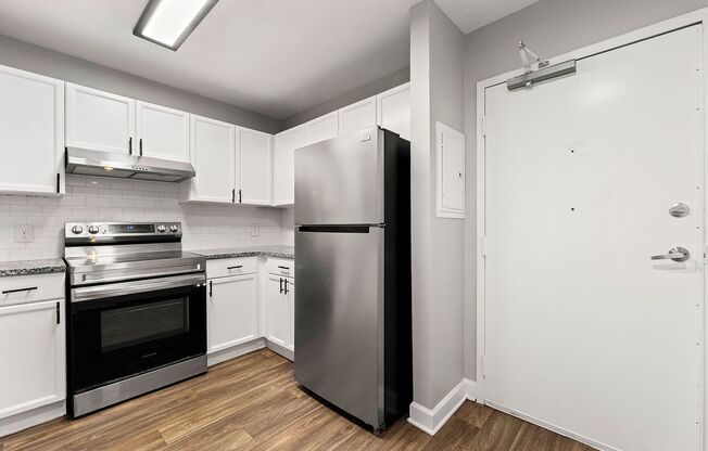 1 bed, 1 bath, 729 sqft, $1,276, Unit B-128