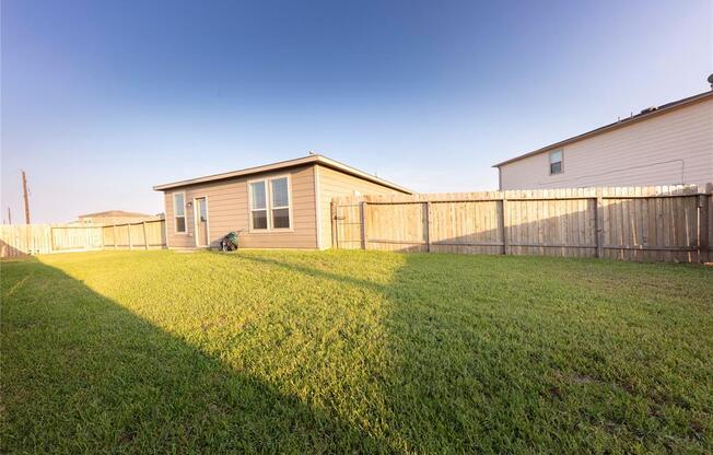 13902 ROCK RANGE LN