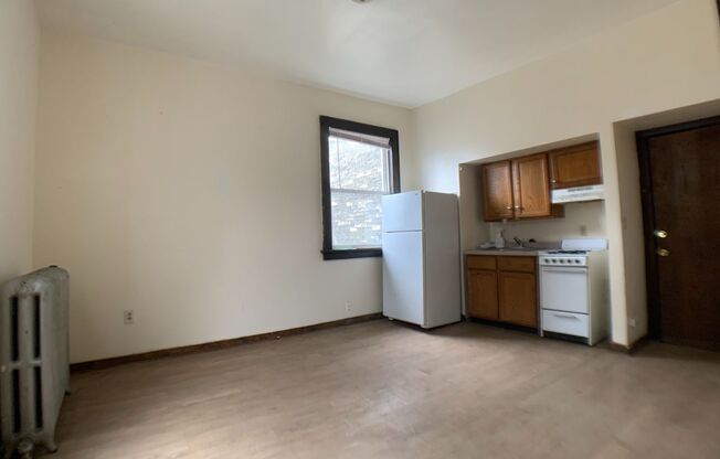 1604 E Kane Pl.