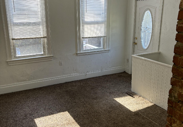 606 STANTON AVE