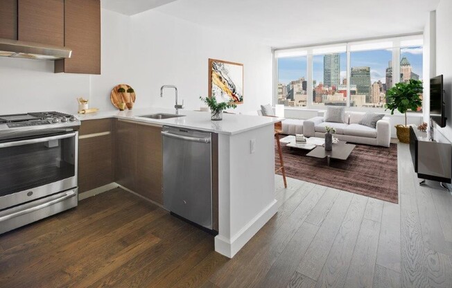 1 bed, 1 bath, 655 sqft, $5,350, Unit 29H