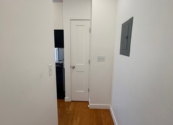 Studio, 1 bath, $1,495, Unit 10