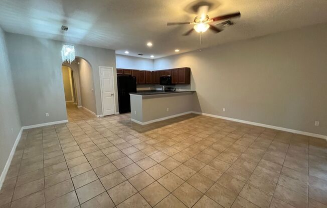 3 beds, 2 baths, $2,095