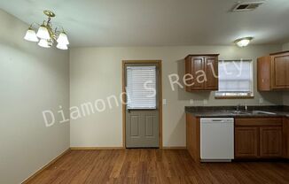 2 beds, 1.5 baths, $750, Unit 311