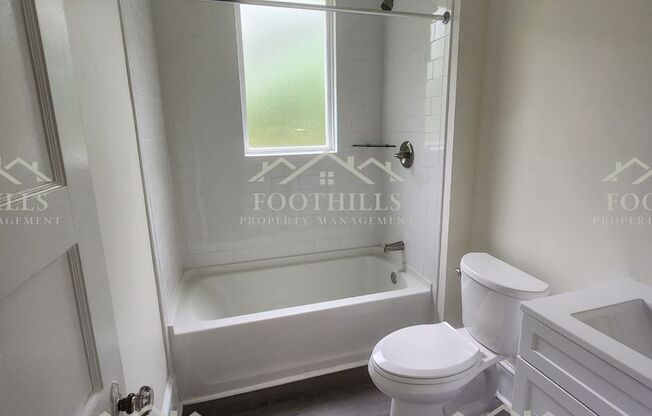 3 beds, 2 baths, $1,500