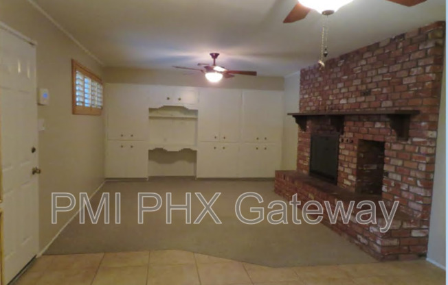 15 E MCKINLEY ST