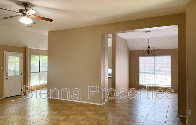 209 N BLUE RDG