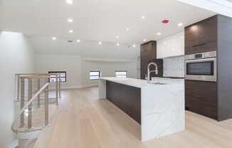 3 beds, 2.5 baths, 2,230 sqft, $6,300, Unit PH