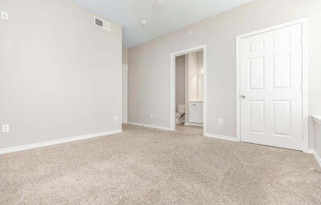 1 bed, 1 bath, 785 sqft, $1,255