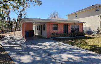 Cozy 3 bedroom/2 bath home - NO HOA