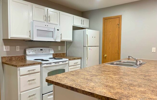 4 beds, 4 baths, 1,500 sqft, $1,850, Unit Apt. 1903