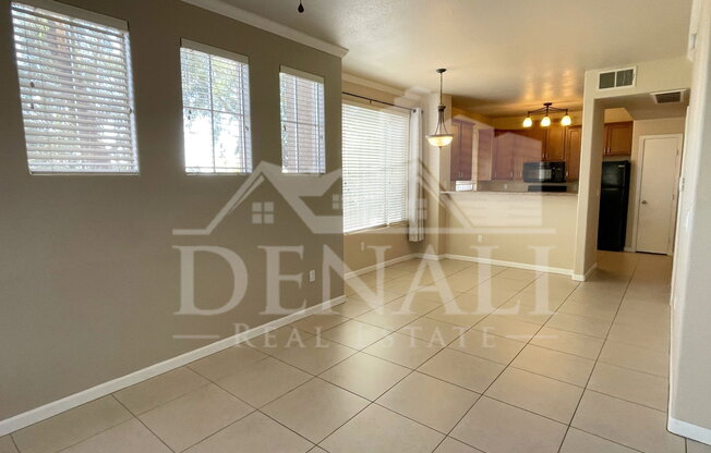 1 bed, 1 bath, 702 sqft, $1,095, Unit Unit 1129