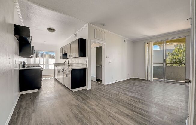 1 bed, 1 bath, 550 sqft, $1,898, Unit 209