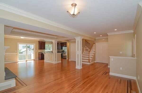 7 ELLEN TERRACE