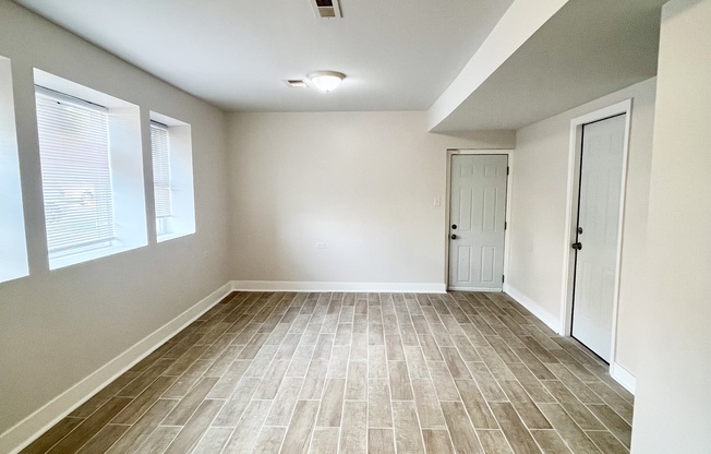 3939 W IOWA ST