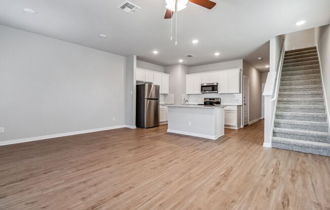 BRAND NEW 3 Bedroom, 2.5 Bathroom, Two-story Duplex in St. Hedwig!