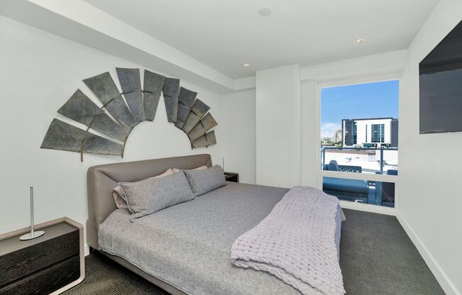 2 beds, 2 baths, $4,495, Unit # 7004