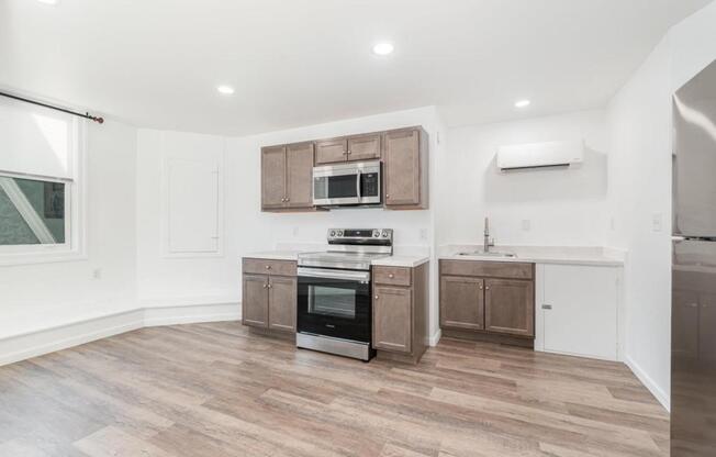 1 bed, 1 bath, $1,050