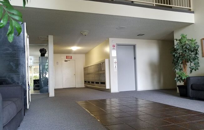 2 beds, 2 baths, 960 sqft, $2,595, Unit 321