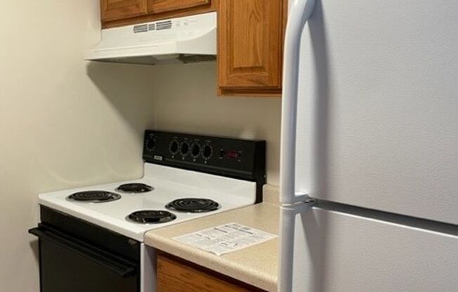 1 bed, 1 bath, 775 sqft, $1,199, Unit 2700-235