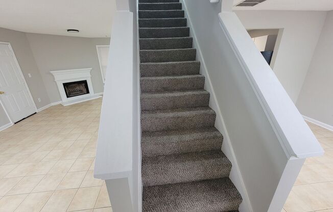 Quiet Comfort - Modern Home - HAFC Vouchers Ok