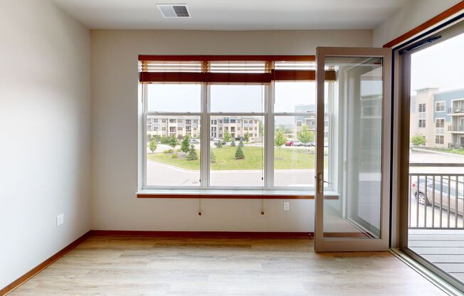 1 bed, 1 bath, 774 sqft, $1,310, Unit 2800-214