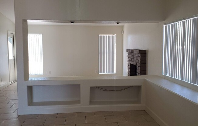 No HOA! North Phoenix 3 Bedroom Home with Large Yard & Garage