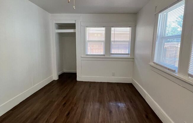 1 bed, 1 bath, 600 sqft, $900, Unit 1312-B