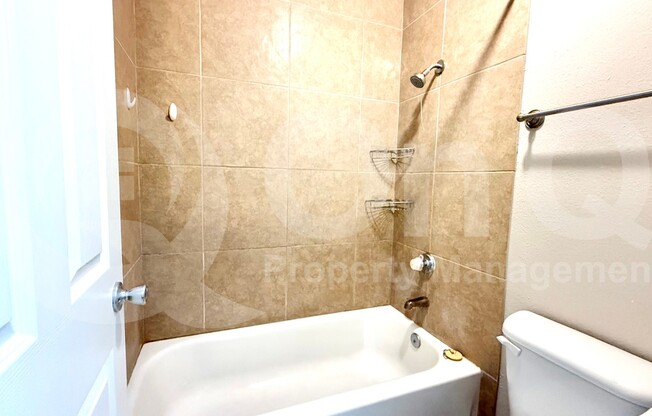 1 bed, 1 bath, 960 sqft, $1,549, Unit 218