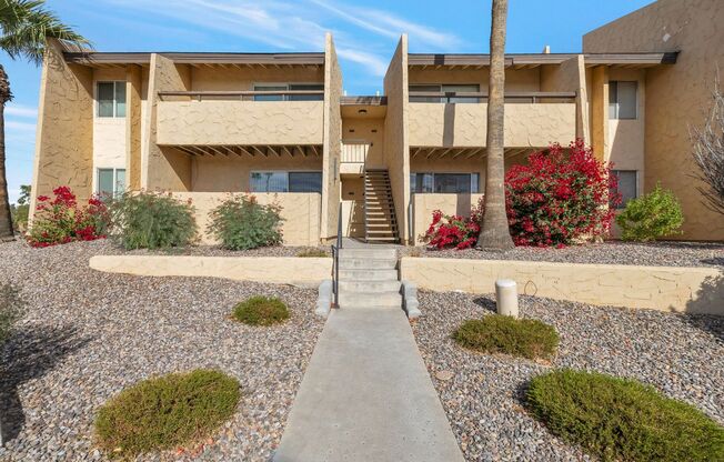 Great South Scottsdale Location 1 Bedroom Fully Furnished