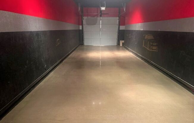 1 bed, 1 bath, $1,550
