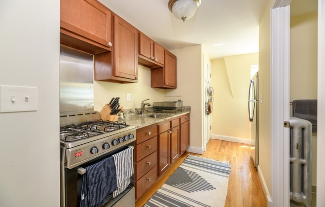 49 Laurel St 6