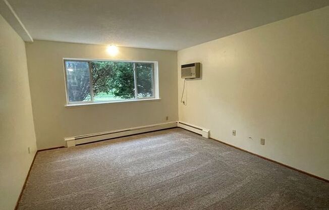 Kingstone Apartments - 1