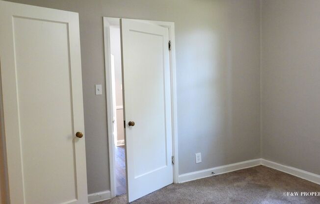 1 bed, 1 bath, 560 sqft, $920, Unit 55-17