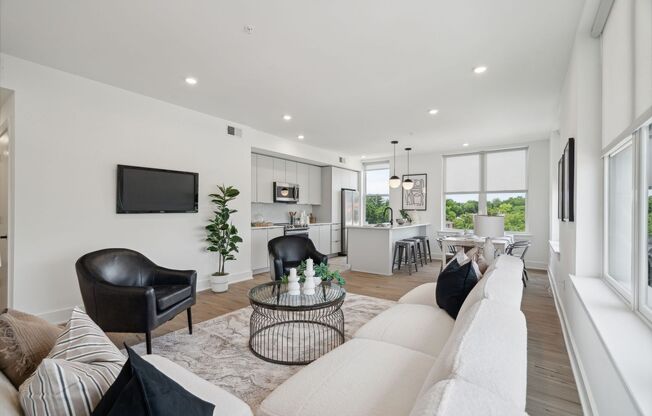 2 beds, 2 baths, 950 sqft, $1,875, Unit 311