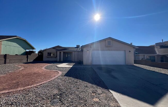 3 Bedroom Single Story Home Available Near Northern Blvd NE & Rockaway Blvd NE In Rio Rancho!